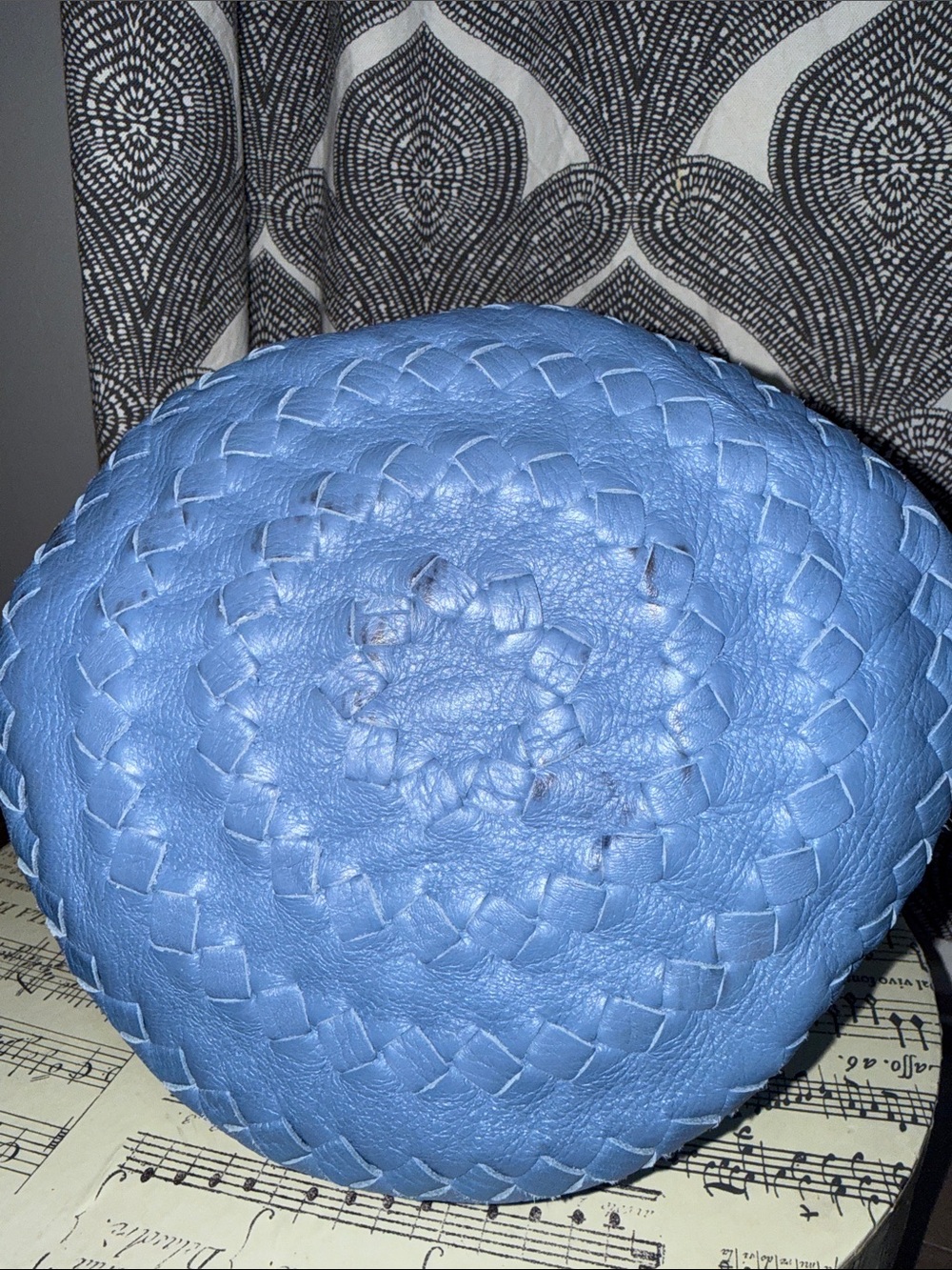 Bottega Veneta Blue Leather Woven Motif Bucket Bag - Picture 5 of 13